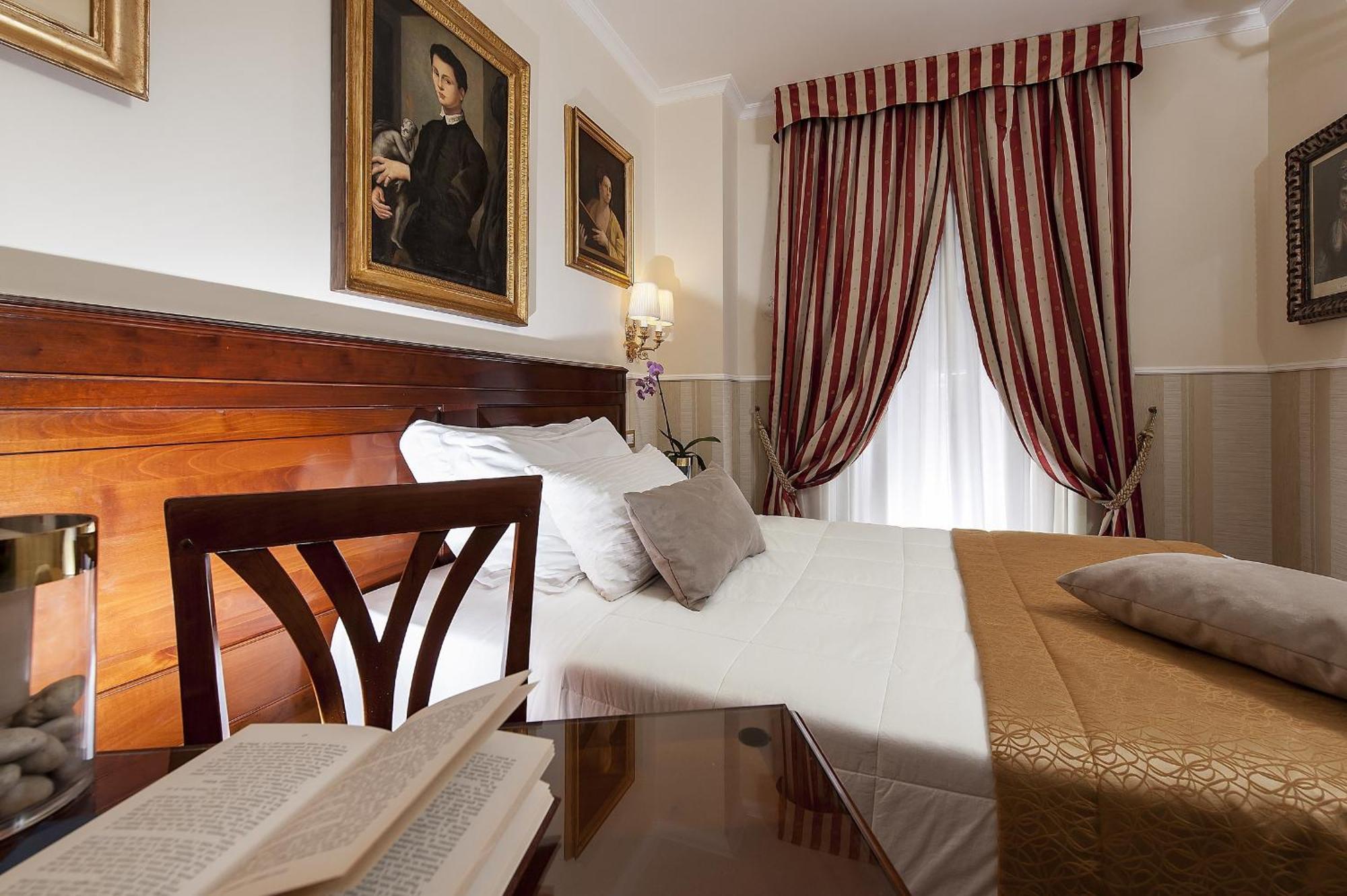 Hotel Des Artistes Roma Quarto foto